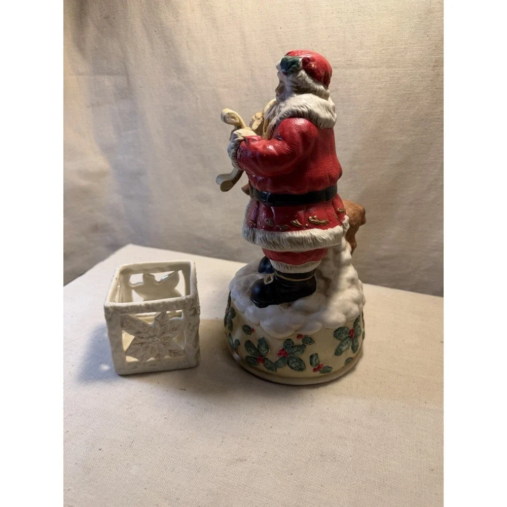 Santa Claus Reindeer Musical Figurine 10